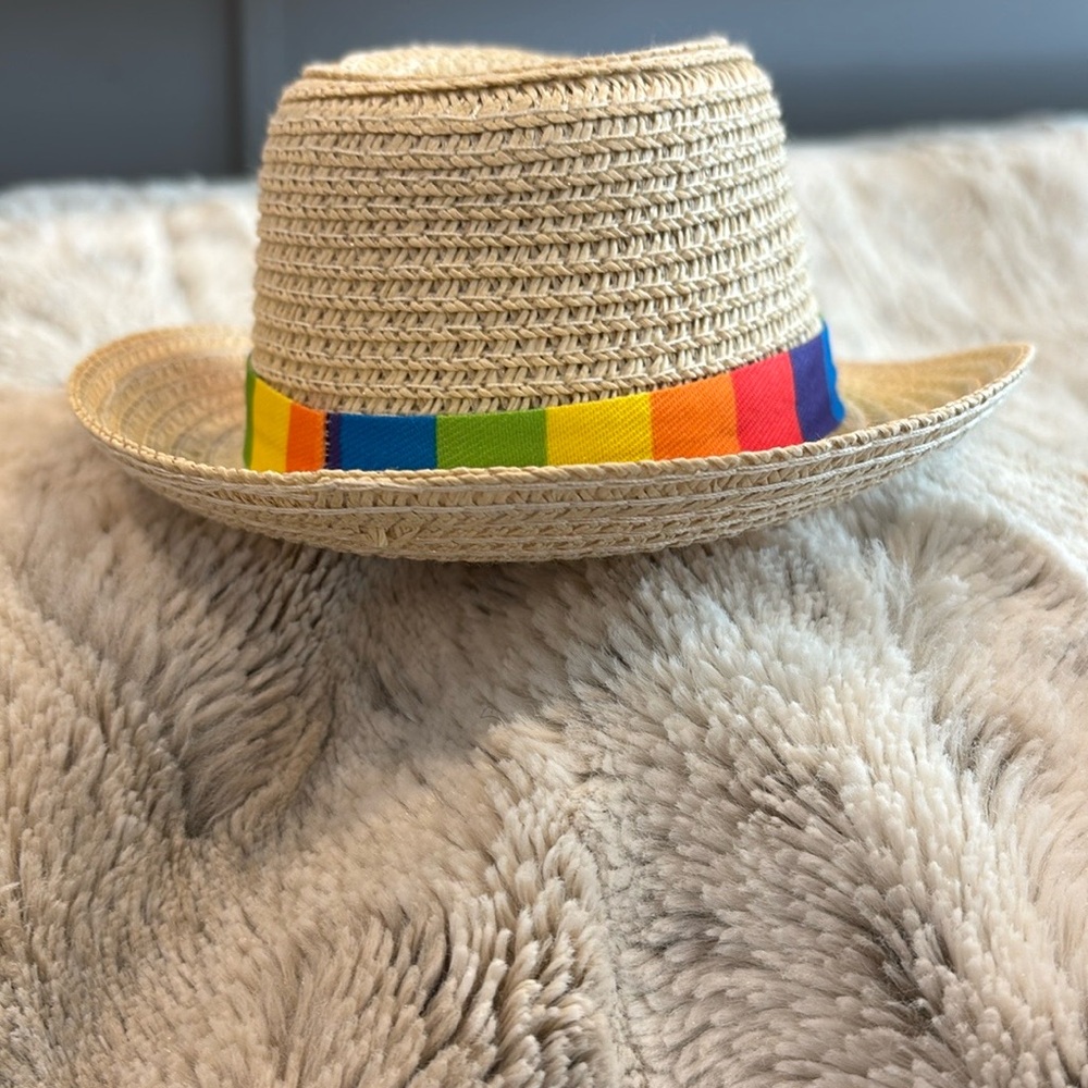 Pet Straw Hat with Rainbow Band for Pups!